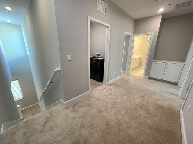 1887 Orfanos Ranch Dr, Brentwood, CA 94513