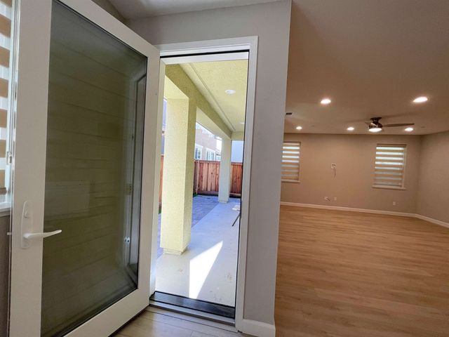 1887 Orfanos Ranch Dr, Brentwood, CA 94513