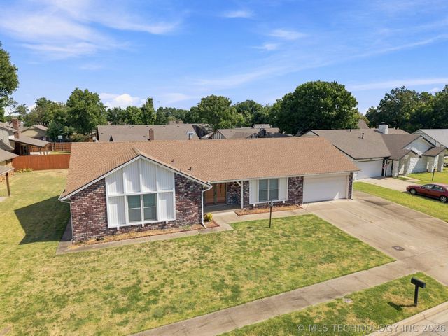 10009 E 40th Street, Tulsa, OK 74146