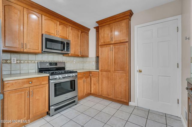 3 Bruce Terrace, Jackson, NJ 08527