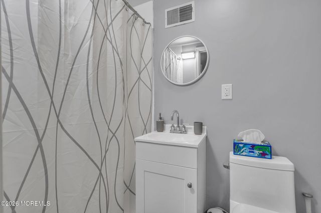 3 Bruce Terrace, Jackson, NJ 08527