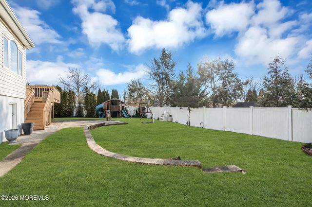 3 Bruce Terrace, Jackson, NJ 08527