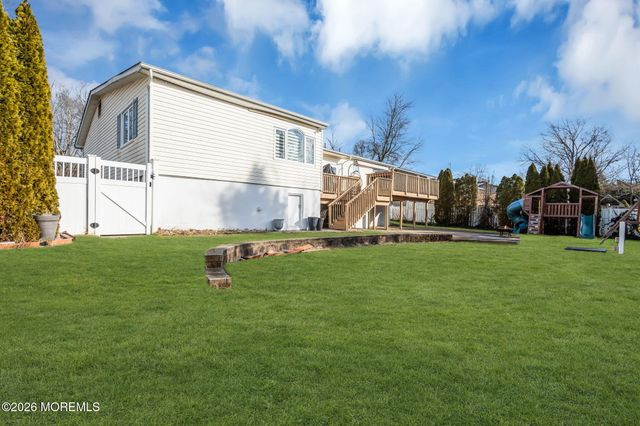 3 Bruce Terrace, Jackson, NJ 08527