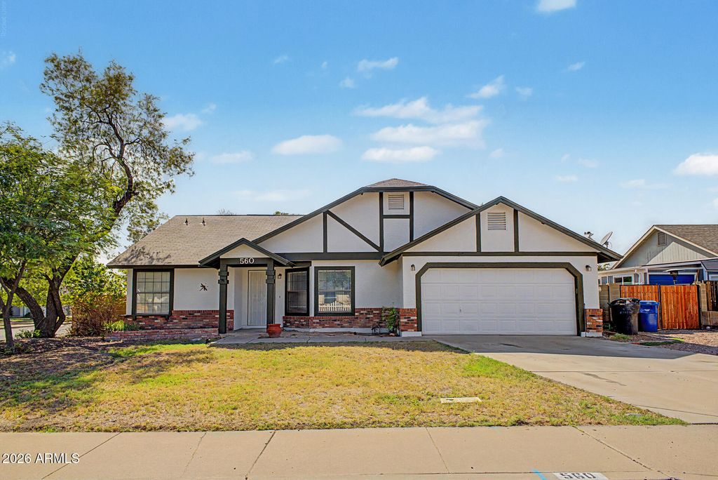 560 S 37th Street, Mesa, AZ 85206 — exterior