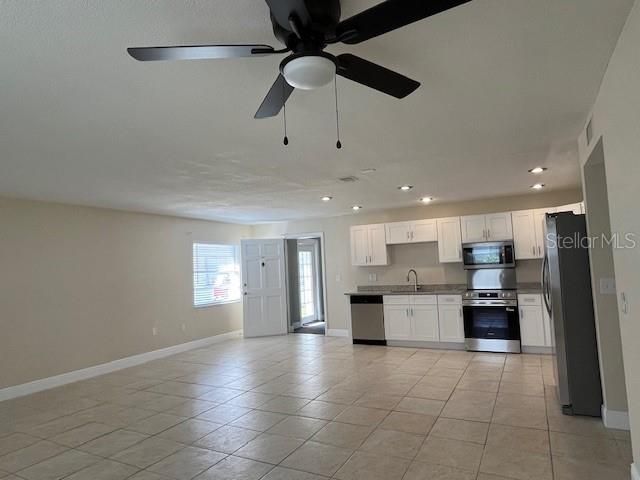 9004 TUDOR DRIVE K104, Tampa, FL 33615