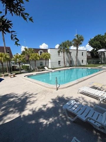 9004 TUDOR DRIVE K104, Tampa, FL 33615