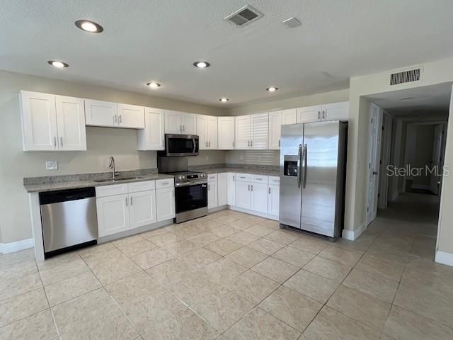 9004 TUDOR DRIVE K104, Tampa, FL 33615