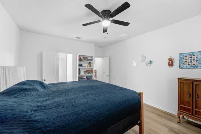 413 Perfect World LOOP, Jarrell, TX 76537