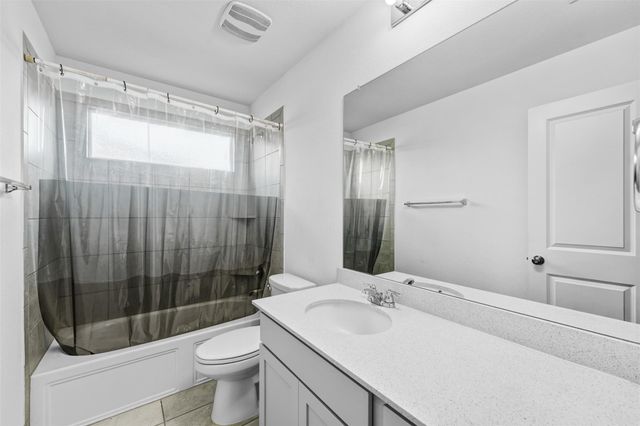 413 Perfect World LOOP, Jarrell, TX 76537