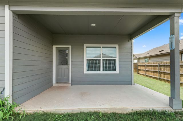 413 Perfect World LOOP, Jarrell, TX 76537
