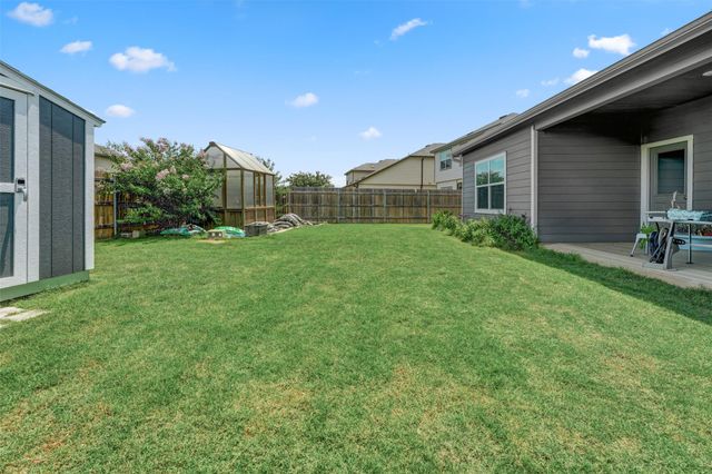413 Perfect World LOOP, Jarrell, TX 76537