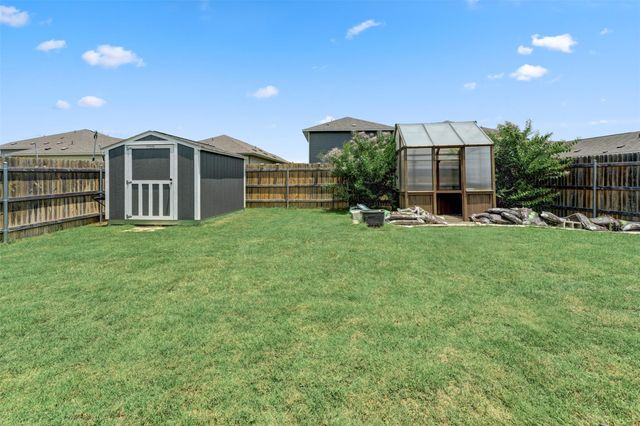 413 Perfect World LOOP, Jarrell, TX 76537