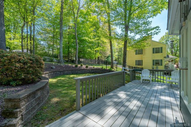 1 Ridge Court, Carmel, NY 10512