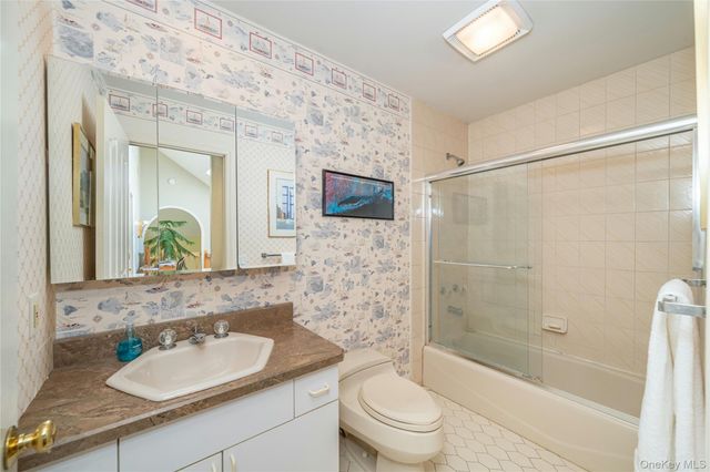 1 Ridge Court, Carmel, NY 10512