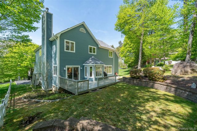 1 Ridge Court, Carmel, NY 10512