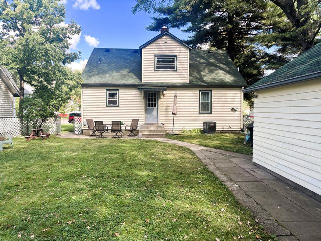 507 5th Avenue SE, Saint Cloud, MN 56304