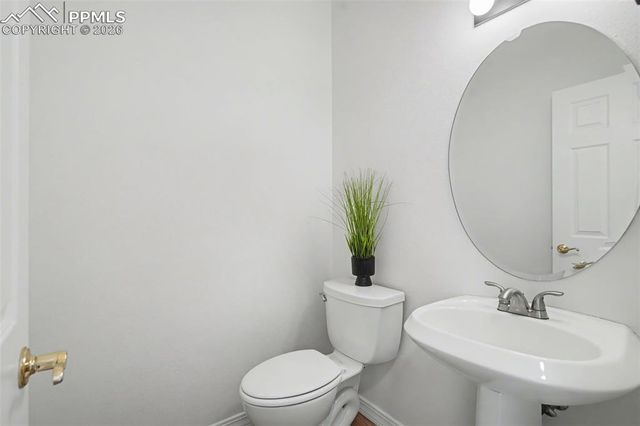 635 E Kings Deer Point, Monument, CO 80132