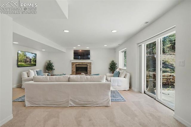 635 E Kings Deer Point, Monument, CO 80132