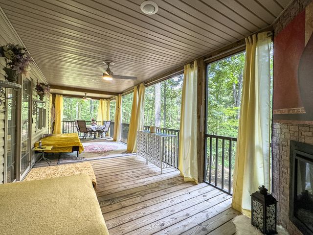 89 Box Turtle Lane, Murphy, NC 28906