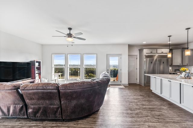 610 Summer City Firetower Road, Pikeville, TN 37367