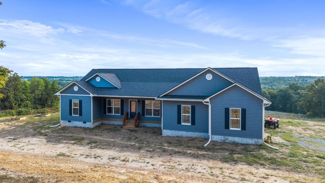 610 Summer City Firetower Road, Pikeville, TN 37367