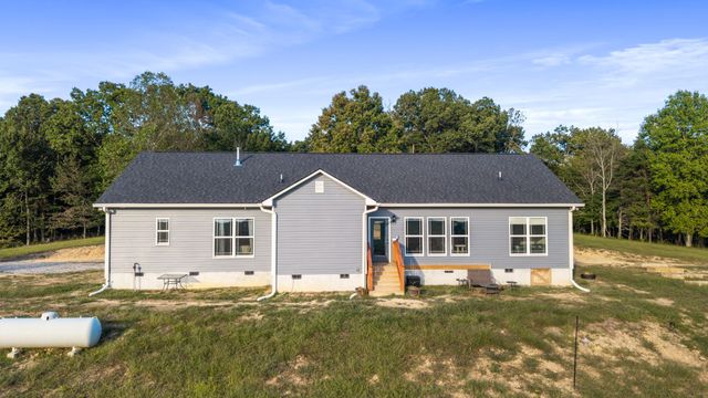 610 Summer City Firetower Road, Pikeville, TN 37367