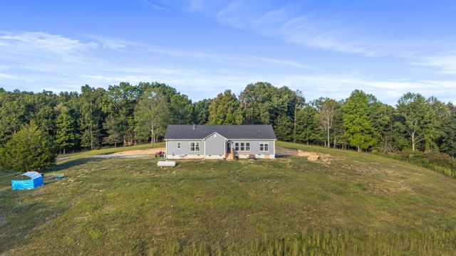 610 Summer City Firetower Road, Pikeville, TN 37367