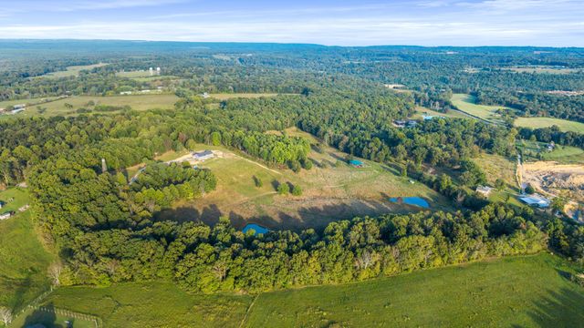 610 Summer City Firetower Road, Pikeville, TN 37367