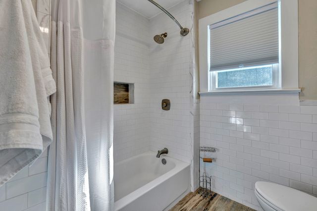 4829 Pershing Avenue, Fort Worth, TX 76107