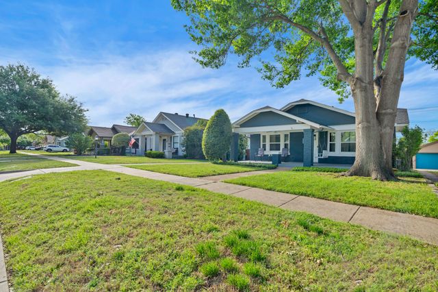 4829 Pershing Avenue, Fort Worth, TX 76107