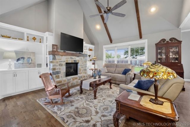 17 E 32nd Street, Sand Springs, OK 74063