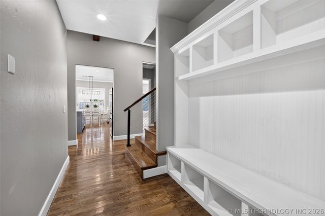 17 E 32nd Street, Sand Springs, OK 74063
