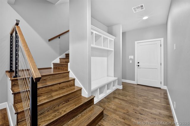 17 E 32nd Street, Sand Springs, OK 74063
