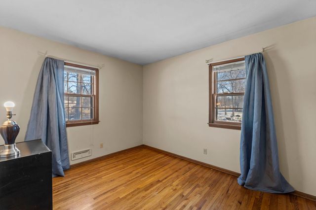 220 109th Avenue NE, Blaine, MN 55434