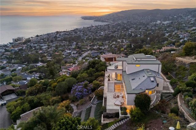 900 Gainsborough Drive, Laguna Beach, CA 92651