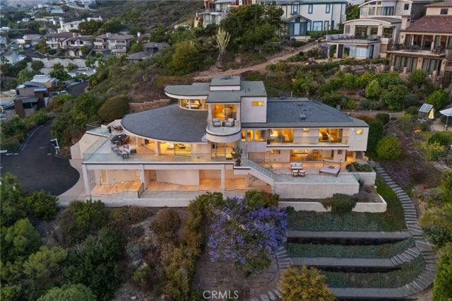 900 Gainsborough Drive, Laguna Beach, CA 92651