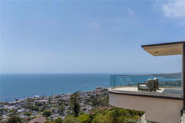 900 Gainsborough Drive, Laguna Beach, CA 92651