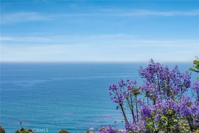 900 Gainsborough Drive, Laguna Beach, CA 92651
