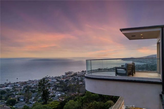 900 Gainsborough Drive, Laguna Beach, CA 92651