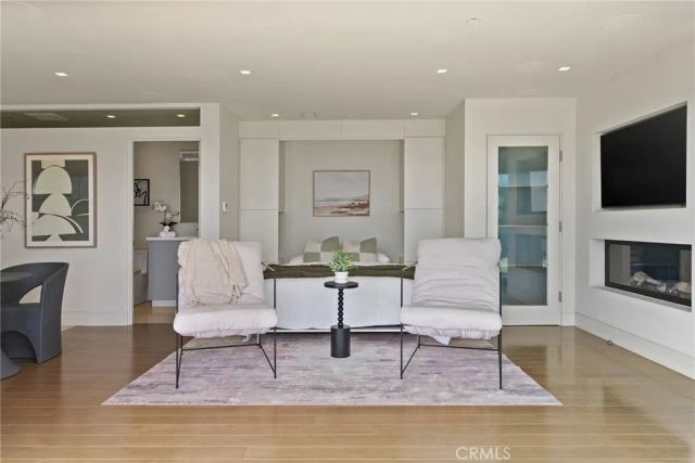 900 Gainsborough Drive, Laguna Beach, CA 92651