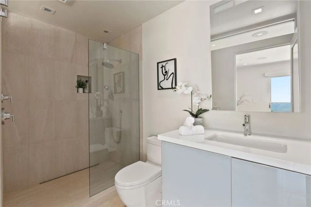900 Gainsborough Drive, Laguna Beach, CA 92651