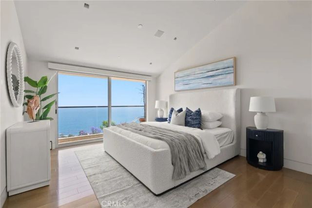 900 Gainsborough Drive, Laguna Beach, CA 92651