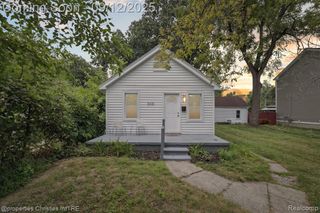 508 E Bernhard Avenue, Hazel Park, MI 48030