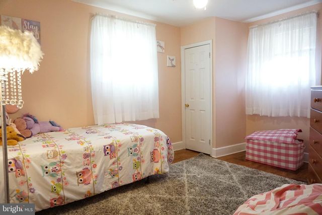 16 LANCI RD, Maple Shade, NJ 08052