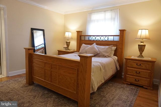 16 LANCI RD, Maple Shade, NJ 08052