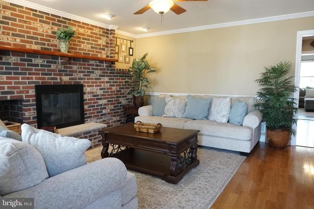 16 LANCI RD, Maple Shade, NJ 08052