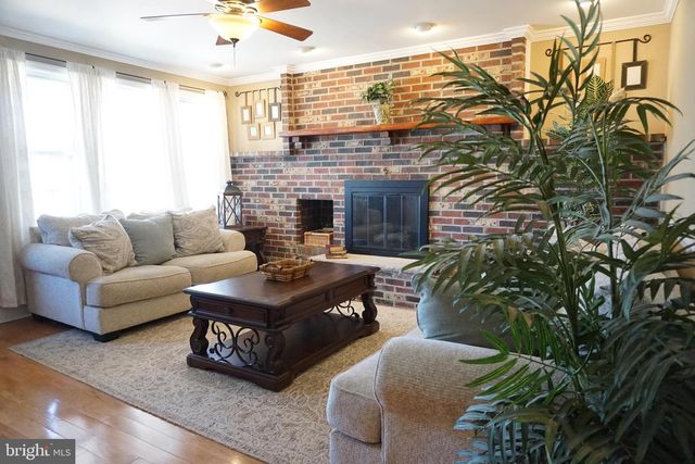 16 LANCI RD, Maple Shade, NJ 08052