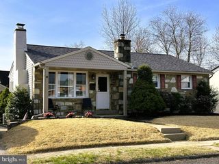 16 LANCI RD, Maple Shade, NJ 08052