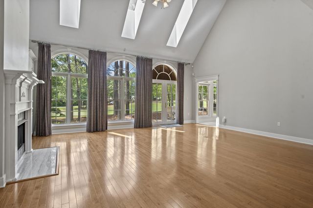 11 Bocage, Hattiesburg, MS 39402