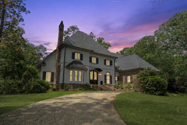 11 Bocage, Hattiesburg, MS 39402